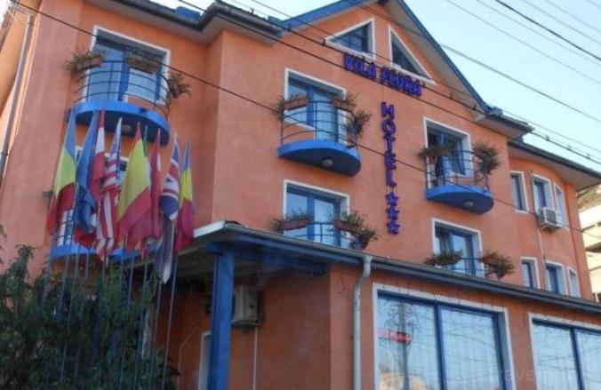 Vila Flora Mediaş Εξωτερικό φωτογραφία